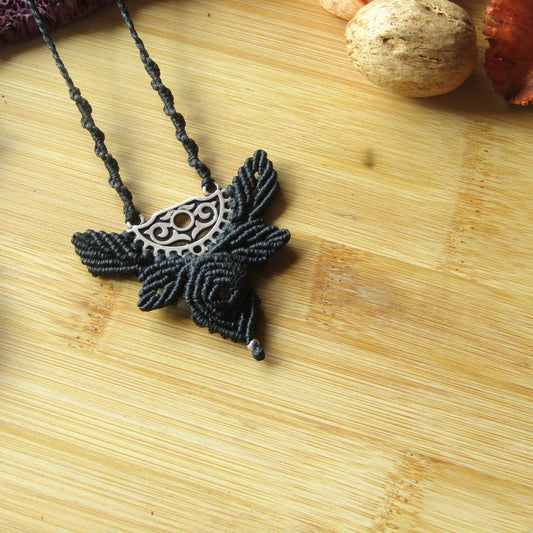 Florita - Art Anna MacramePendant