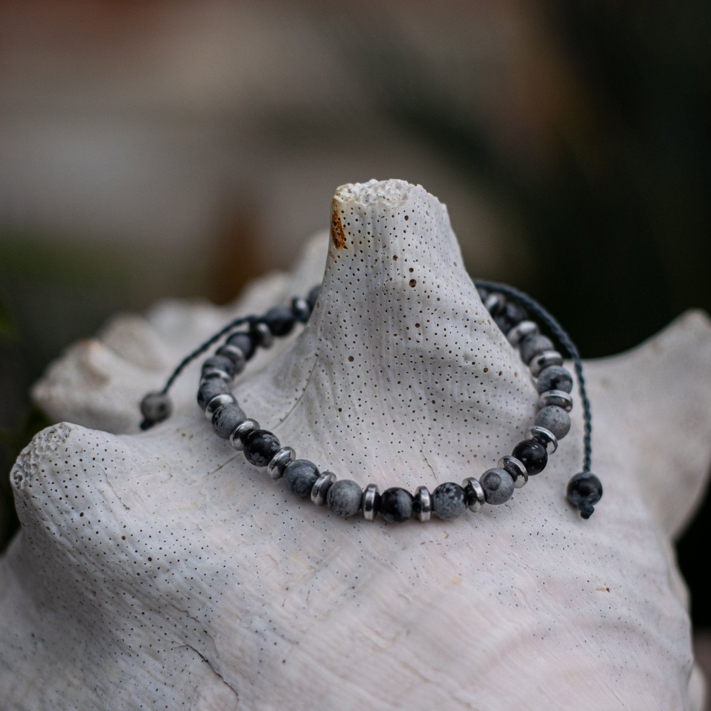 Onyx Snowflaks Bracelet - Art Anna MacrameBracelet