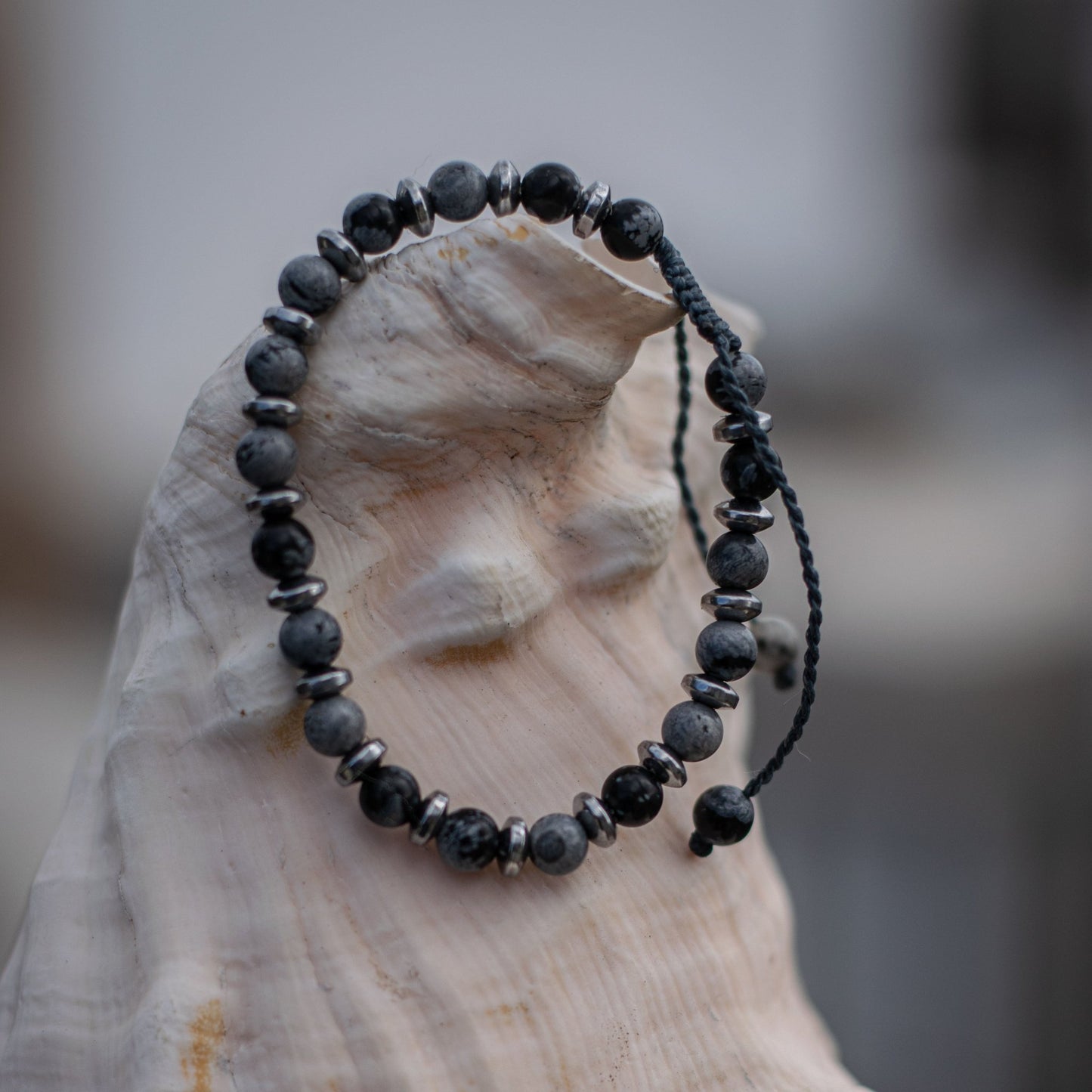 Onyx Snowflaks Bracelet - Art Anna MacrameBracelet