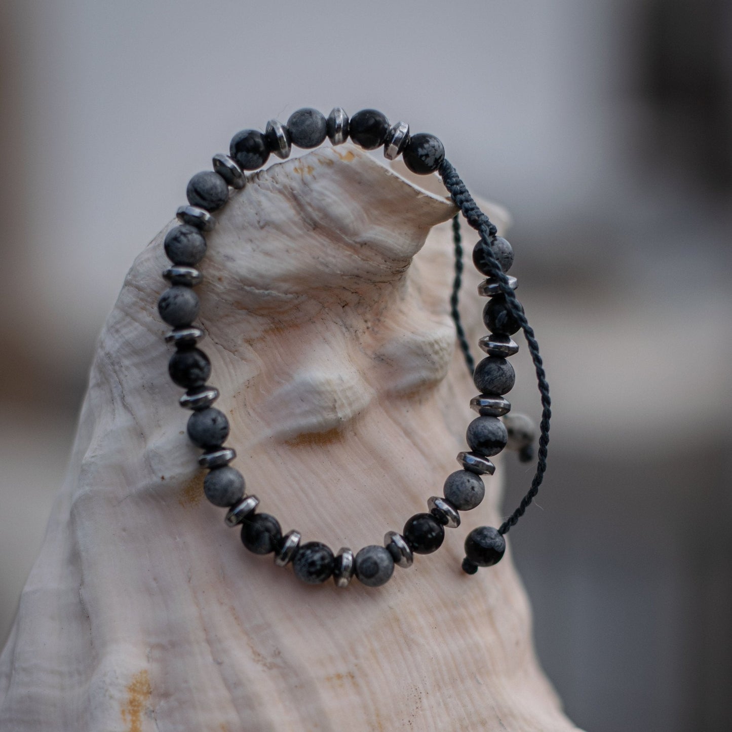 Onyx Snowflaks Bracelet - Art Anna MacrameBracelet