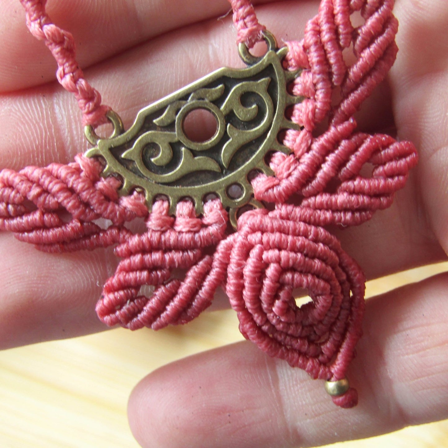 Florita - Art Anna MacramePendant