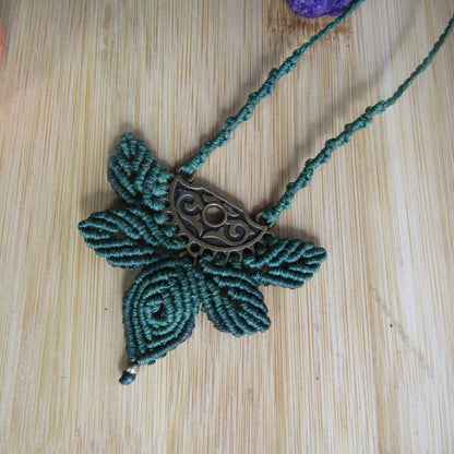 Florita - Art Anna MacramePendant