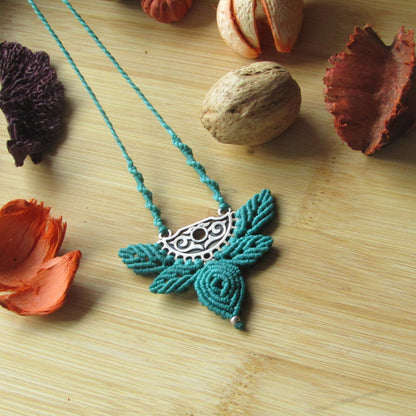 Florita - Art Anna MacramePendant