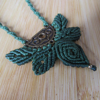 Florita - Art Anna MacramePendant