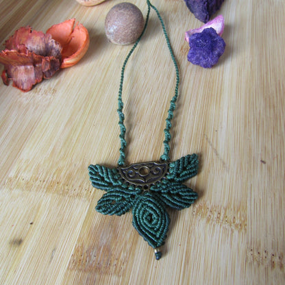 Florita - Art Anna MacramePendant