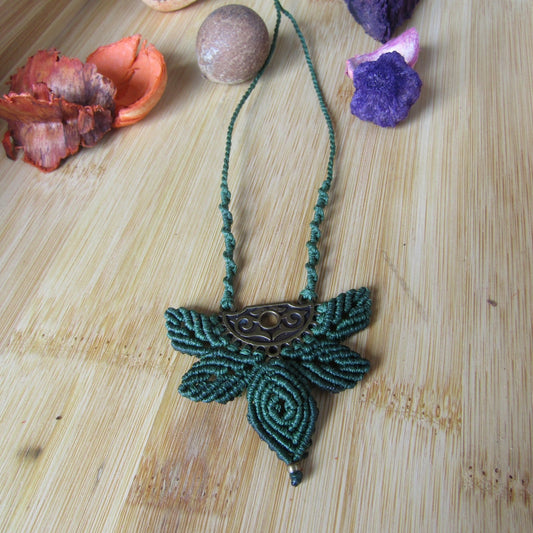 Florita - Art Anna MacramePendant