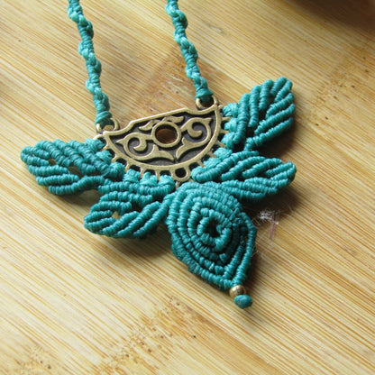 Florita - Art Anna MacramePendant