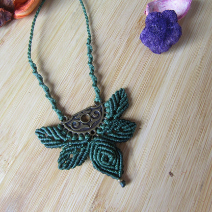 Florita - Art Anna MacramePendant