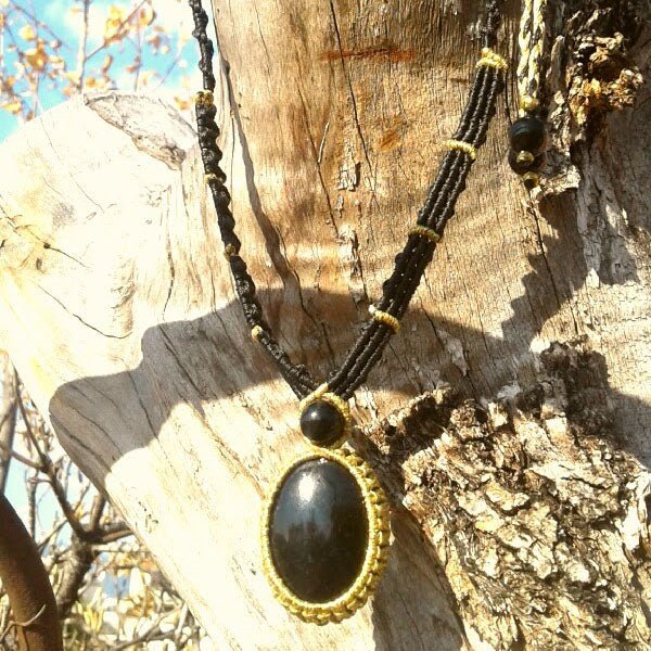 Obsidian Night - Art Anna MacrameNecklaces