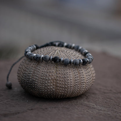 Onyx Snowflaks Bracelet - Art Anna MacrameBracelet