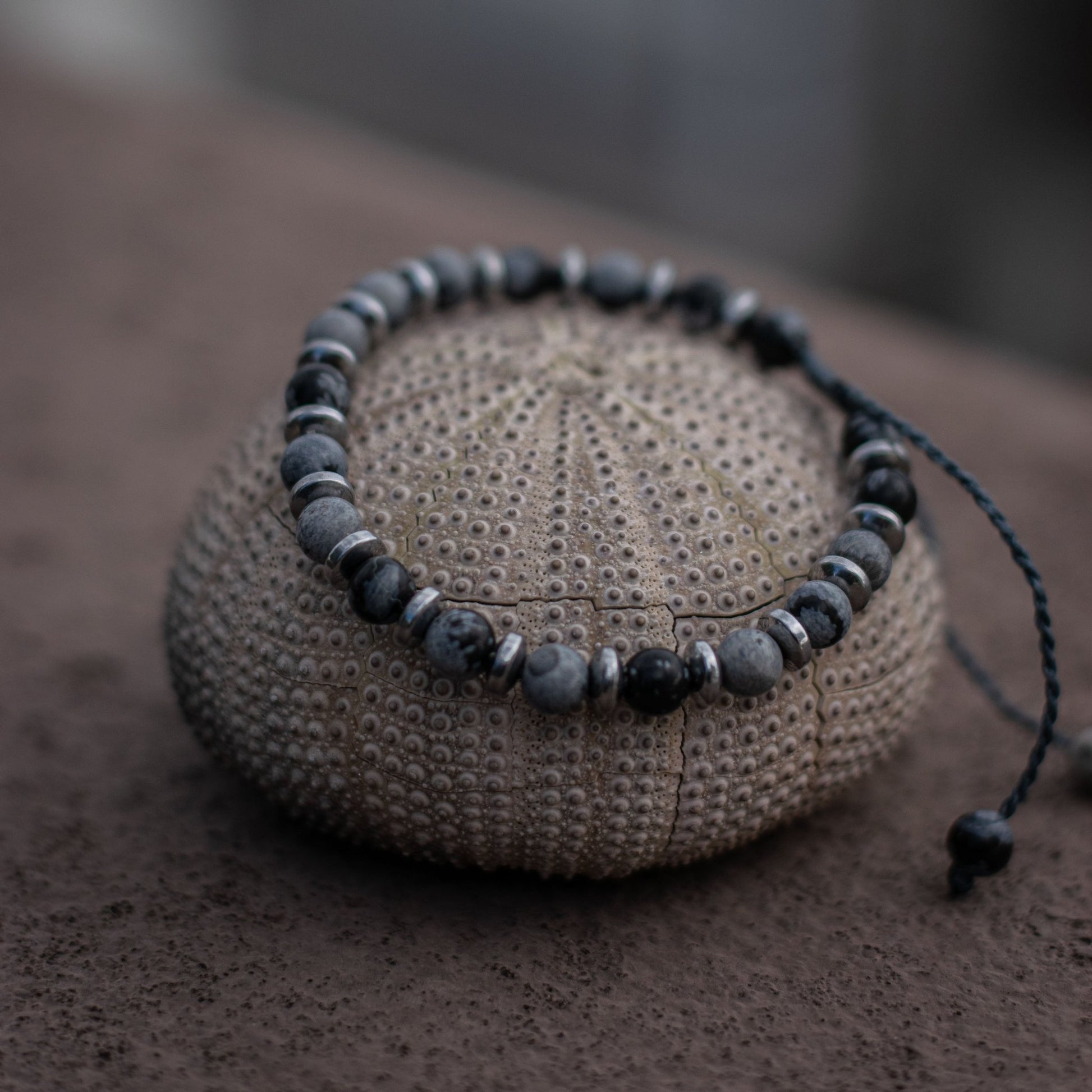 Onyx Snowflaks Bracelet - Art Anna MacrameBracelet