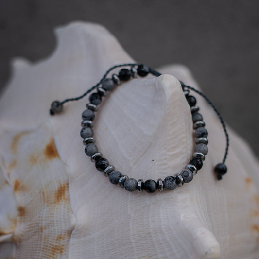 Onyx Snowflaks Bracelet - Art Anna MacrameBracelet