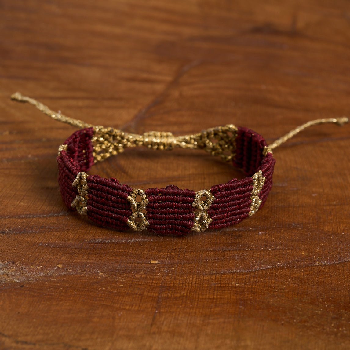 Wine Cuf - Art Anna MacrameBracelet